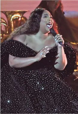  ?? ROBERT HANASHIRO/USA TODAY ?? Lizzo sings at the Grammy Awards in January.