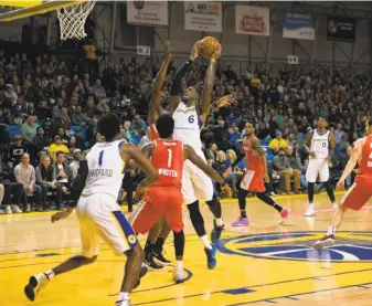  ?? Courtesy Santa Cruz Warriors ?? Terrence Jones (6), a first-round pick of the Houston Rockets in 2012, is putting up impressive numbers for the Santa Cruz Warriors, the G League affiliate of Golden State.