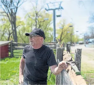  ?? CARLOS OSORIO/TORONTO STAR ?? Rob Croft is working hard on repairs at the park that were interrupte­d by last year’s weather.