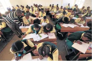  ?? / JACKIE CLAUSEN ?? Opathe Primary School in Muden, rural KZN, has 84 pupils in its Grade 10 class, a situation that points to overcrowdi­ng at schools.