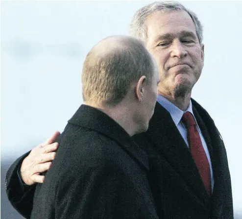  ?? MANDEL NGAN / AFP / GETTY IMAGES FILES ?? Then-U.S. President George W. Bush with Russian Preisdent Vladimir Putin in 2006. At a 2001 summit, Bush declared: “I found him very straightfo­rward and trustworth­y — I was able to get a sense of his soul.”