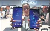  ?? ASSOCIATED PRESS ARCHIVES ?? The new Galaxy S9 and S9+ come with several new features, including the ability to create an AR emoji and a powerful camera that can capture pictures in low light.