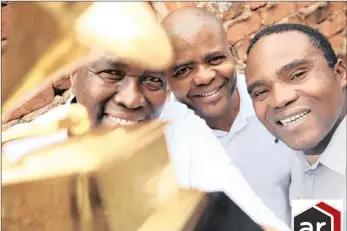  ?? PICTURE: ZANELE ZULU/AFRICAN NEWS AGENCY (ANA) ?? LEGENDS: From left, Albert Mazibuko founding member of the group, with Sbongiseni Shabalala and Thulani Shabalala.
