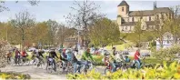  ??  ?? Mit einer großen Sternfahrt durch Mönchengla­dbach und einem Tag der Mobilität auf der Bismarckst­raße macht der ADFC am morgigen Sonntag Werbung für eine fahrradfre­undliche Stadt.