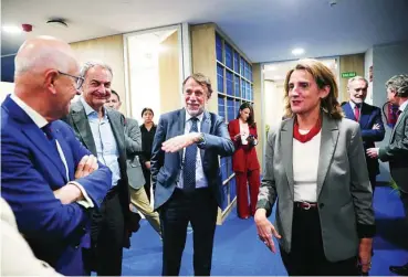  ?? ?? Josep Antoni Duran Lleida, José Luis Rodríguez Zapatero, José Creuheras y Teresa Ribera