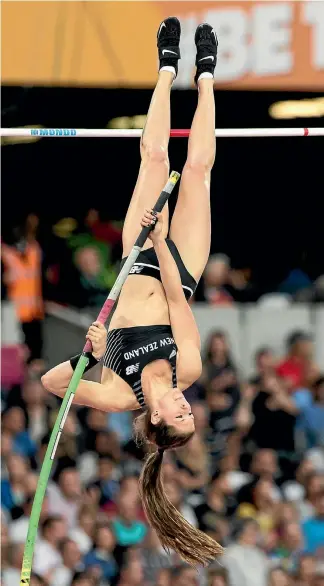  ?? PHOTO: PHOTOSPORT ?? After a frustratin­g 2017, Eliza McCartney is taking a typically positive attitude into the upcoming season.