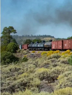  ??  ?? RGS 20 doublehead­s with Rio Grande 2-8-2 No. 463, masqueradi­ng as Rio Grande Southern No. 455, at Whiplash, Colo., during a photo charter organized by Trains magazine to celebrate the 4-6-0’s return to operation after an absence of some 70 years.