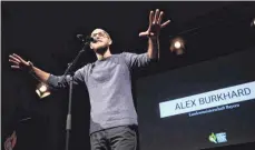  ?? FOTO: PR ?? Alex Burkhard tourt derzeit mit seinem Programm „Man kennt das ja“durch Deutschlan­d.