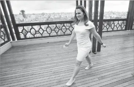  ?? CP PHOTO ?? Minister of Foreign Affairs Chrystia Freeland leaves after speaking to media on the roof of the Panamerica­no Hotel in Buenos Aires, Argentina, on Thursday to attend the G20 Summit.