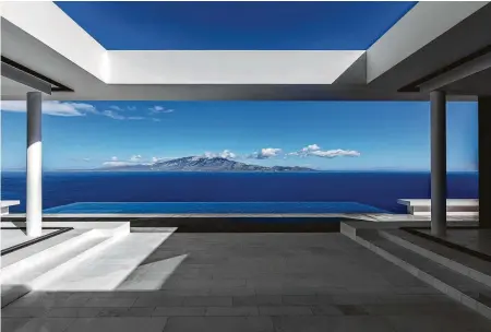  ?? Serge Anton ?? This home on the Greek island of Zakynthos is featured in Philip Jodidio’s “White Houses.”