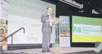  ?? ERIC ANDERSON/SASKATCHEW­AN INDUSTRIAL AND MINING SUPPLIERS ASSOCIATIO­N ?? Bill Whitelaw told April’s Saskatchew­an Mining Supply Chain Forum that investment opportunit­ies in the province are huge.