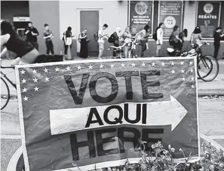  ?? File photo ?? Early voting in Harris County began on Monday, when Texans began turning out in large numbers here and across the state.