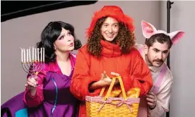  ?? ?? Debbie Chazen, as Mother Hoodman, Gemma Barnett, as Little Red Riding Hood, and Josh Glanc as the Pig in the panto. Photograph: Antonio Olmos/The Observer