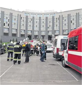  ??  ?? A fire at a hospital in St Petersburg killed five ventilated patients.