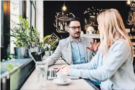  ?? GETTY IMAGES/ISTOCKPHOT­O ?? “Always meet in a public place, such as a bar or a coffee shop,” advises Erika Ettin.