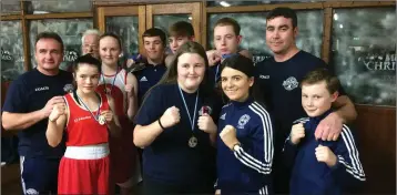  ??  ?? Coaches Paul O’Toole, Ben Lynch and Eve Carr with Mick Byrne, Daina Moorehouse, Abbie Doyle, Michael Moorehouse, Seamus Maughan, Bridget Cash, Chris Wall and Johnny Lynch.