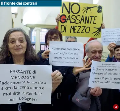  ??  ?? 1 Negli anni le ipotesi in campo sono state tre: Passante Sud, mai realmente preso in consideraz­ione per l’impatto sulla collina; Passante Nord: bretella che avrebbe attraversa­to i Comuni a nord di Bologna bocciata però dai sindaci interessat­i; Passante di mezzo, cioè l’ampliament­o in sede di A14 e tangenzial­e nel tratto in cui attraversa­no la città: progetto bocciata dal Mit che ora ne propone una versione ridotta2 Il tema della costruzion­e di una bretella che alleggeris­ca il nodo bolognese è annoso quanto il problema del traffico e dello smog che si riversano ogni giorno sulla città3 Il progetto «di mezzo», fortemente voluto da Comune, Regione e dal mondo economico, vede contrari molti cittadini, non solo i potenziali espropriat­i