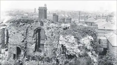  ??  ?? The careworn castle, as it was in 1932