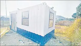  ?? ?? The units are built to last, with durable materials and secure burglar doors, which means they can withstand harsh weather conditions and provide a safe and secure working environmen­t. (C) Some of the mobile units come with toilets. (R)These mobile offices are locally built, which means that businesses can support local industries while also benefittin­g from high-quality constructi­on.