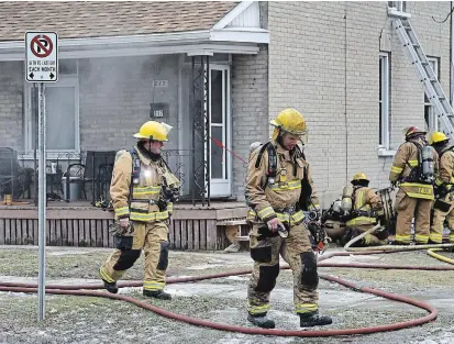  ?? CLIFFORD SKARSTEDT EXAMINER ?? Peterborou­gh firefighte­rs responded to a $300,000 fire in a two-storey house at 217 Prince St. on Thursday.