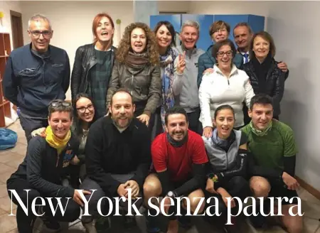  ?? La squadra ?? Alcuni dei podisti della Runners Capriolese allenati da Roberta Colombi in partenza per la maratona di New York