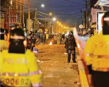  ?? ARCHIVO / CÉSAR MELGAREJO. ?? En el informe concluyen que la fuerza pública “criminaliz­ó la pobreza”, en las protestas.