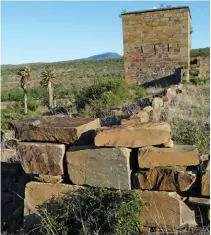  ?? Mike burgess ?? ABOVE: The Fort Armstrong watchtower in the Kat River Valley. Although the Kat River Khoikhoi inspired rebellious activity far beyond the picturesqu­e valley, it was the retaking of Fort Armstrong by the British that led to the end of the rebellion in the Kat River Settlement.