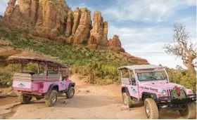  ?? DREAMSTIME ?? You can rent pink Jeeps to tour Broken Arrow, an off-road trail in Sedona, Arizona.