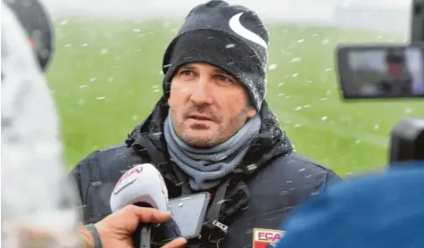  ?? Foto: Ulrich Wagner ?? Trainer Manuel Baum lässt sich trotz vier Niederlage­n in Folge nicht aus der Ruhe bringen. Er ist von seinem Weg mit der Mannschaft überzeugt.