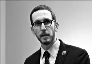  ?? AP Photo/Rich Pedroncell­i, File ?? In this 2020 file photo, state Sen. Scott Wiener, D-San Francisco, speaks at a news conference in Sacramento, Calif.