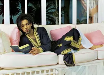  ??  ?? Prince in 1999