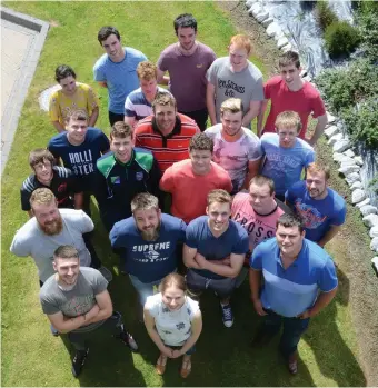  ??  ?? Marion Beecher with students on the new Teagasc dairy course