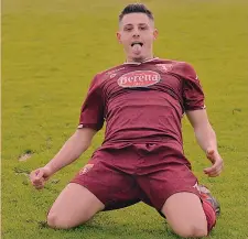  ??  ?? Vincenzo Millico, 18 anni, capocannon­iere con 21 gol in 14 gare