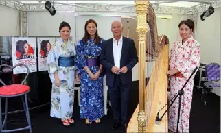  ?? (Photos Cyril Dodergny) ?? Un mini-concert donné par une soprano, une pianiste et une harpiste a agrémenté la présentati­on de la Foire de Monaco qui se tient du  au  octobre.