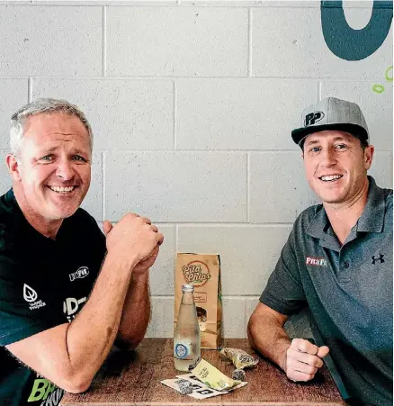  ?? SUPPLIED ?? Pita Pit NZ franchise co-owners Duane Dalton, left, and Chris Henderson.