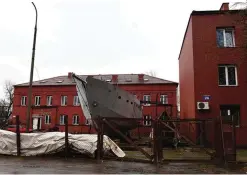  ?? —AFP ?? WARSAW: A steel schooner called ‘Father Boguslaw’ is under constructi­on at the courtyard of a homeless shelter run by Catholic Fathers in Warsaw.