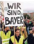  ?? FOTO: DPA ?? Proteste gegen den Stellenabb­au bei Bayer in Wuppertal.