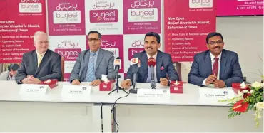  ?? (Muscat Daily) ?? Dr Shamsheer Vayalil (second from right) speaks at the press briefing