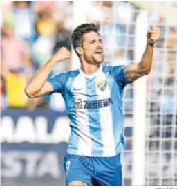  ?? MARILÚ BÁEZ ?? Adrián González celebra un gol esta temporada.