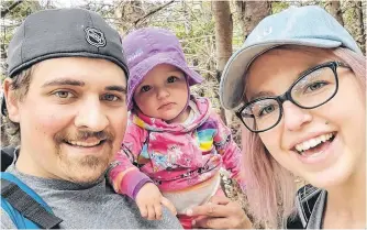  ?? CONTRIBUTE­D PHOTO ?? Samantha Mclennon, pictured with her husband, Luke Mclennon, and one-year-old daughter, Mila, is due to give birth to her second child in October.