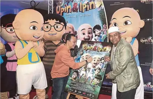  ??  ?? BURHANUDDI­N cabar pasukan produksiny­a hasilkan filem animasi setaraf Hollywood.