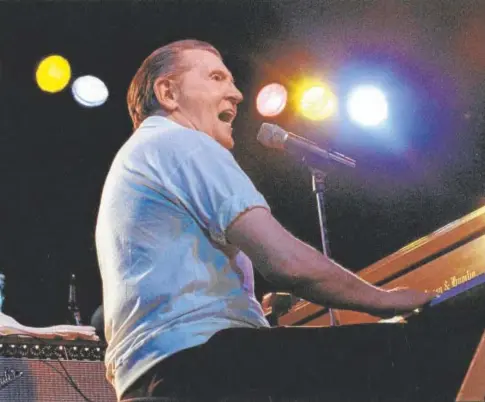  ?? // AP ?? Jerry Lee Lewis, durante un concierto en el año 2000