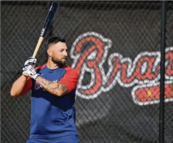  ?? ?? Kevin Pillar, a versatile veteran, could land one of the backup outfield spots. He has been with six organizati­ons in his career and played only four games at the major league level last season with the Dodgers.