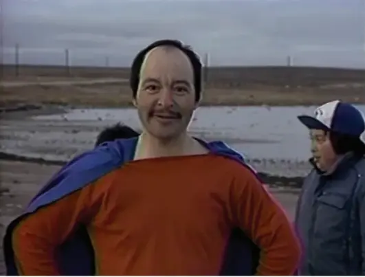  ??  ?? Peter Tapatai in a still from the television program Super Shamou (1987) COURTESY INUIT BROADCASTI­NG CORPORATIO­N