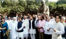  ?? PTI ?? Rahul Gandhi and other Opposition leaders during a protest against demonetisa­tion at Parliament House