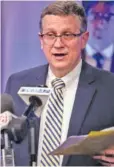  ?? AKE CRANDALL/ THE MONTGOMERY ADVERTISER VIA AP ?? Alabama’s state health officer, Dr. Scott Harris, speaks during a news conference in March in Montgomery, Ala.