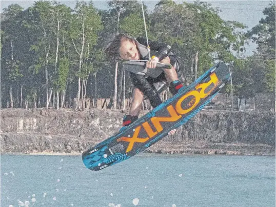  ?? STEVE JARRETT SPECIAL TO THE EXAMINER ?? Wyatt Spalding, 9, of Bridgenort­h, won gold and bronze medals at the World Wake Associatio­n’s world championsh­ips in Playa del Carmen, Mexico last weekend.