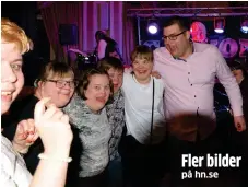  ??  ?? DANSADE. Bland de 120 gästerna fanns Sanja Skobic, Ingrid Sjölin, Jonas Wiman, Julia Ellborg från Varberg och falkenberg­aren Micki Johansson.