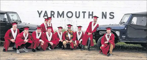  ?? NATALIE HORTON ?? Members of the Yarmouth Consolidat­ed Memorial High School Class of 2018 visited the old Alwood plant on the Hardscratc­h Road for some graduation day photos.