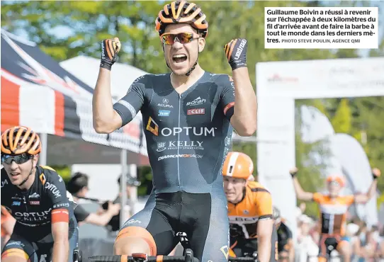  ??  ?? Guillaume Boivin a réussi à revenir sur l’échappée à deux kilomètres du fil d’arrivée avant de faire la barbe à tout le monde dans les derniers mètres.